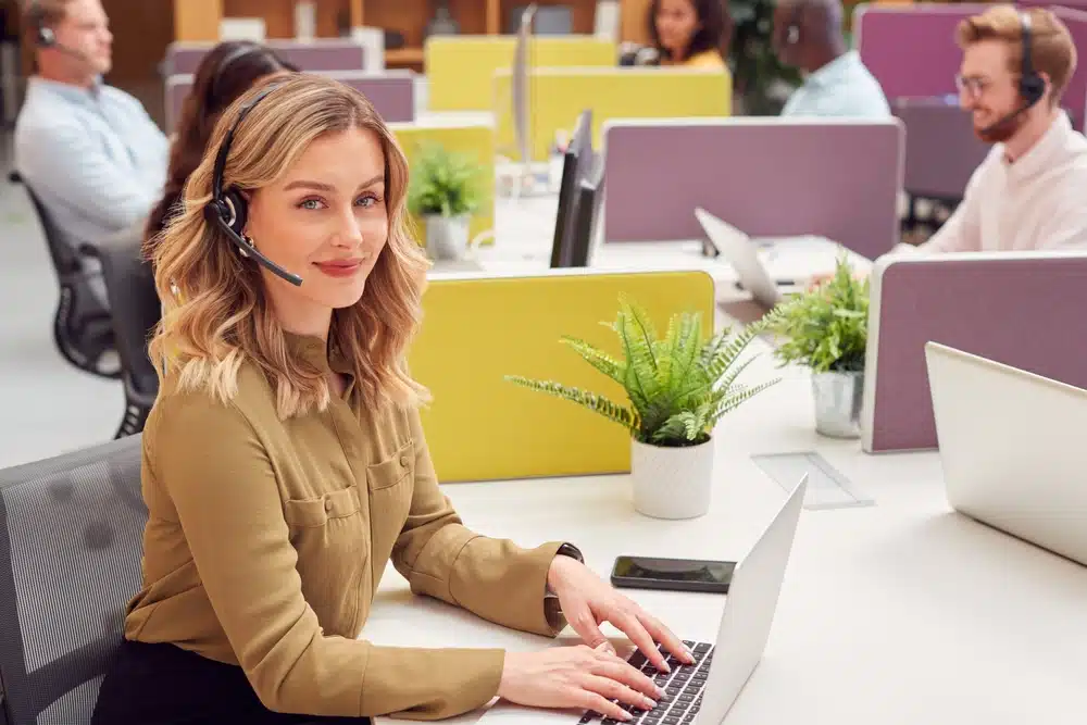 Customer support team working in modern callcentre